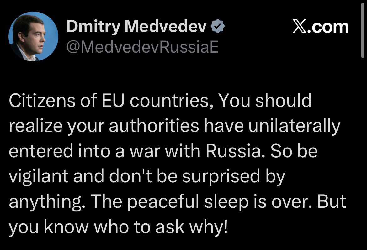 После того, как российский беспилотник попал в жилой комплекс на востоке Румынии, и последовавшего за этим объявления о дополнительных санкциях Европейского союза (ЕС) в отношении России, заместитель председателя Совета Безопасности Российской Федерации Дмитрий Медведев предупредил страны ЕС, заявив, что их власти в одностороннем порядке вступили в войну с Россией.