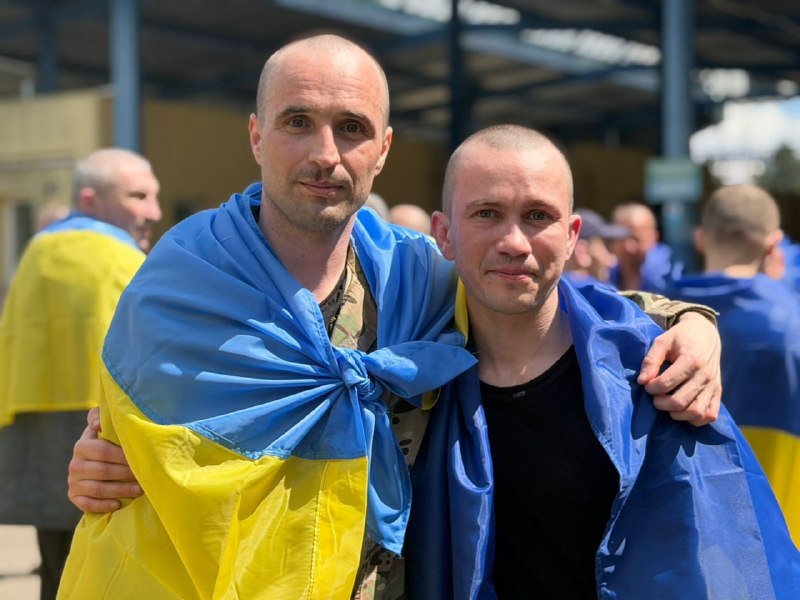 В рамках нового обмена пленными из российского плена были освобождены 185 украинских военнослужащих.