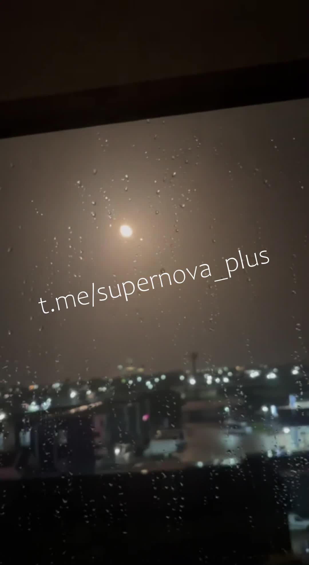Krasnodar'da patlamalar olduğu bildirildi.
