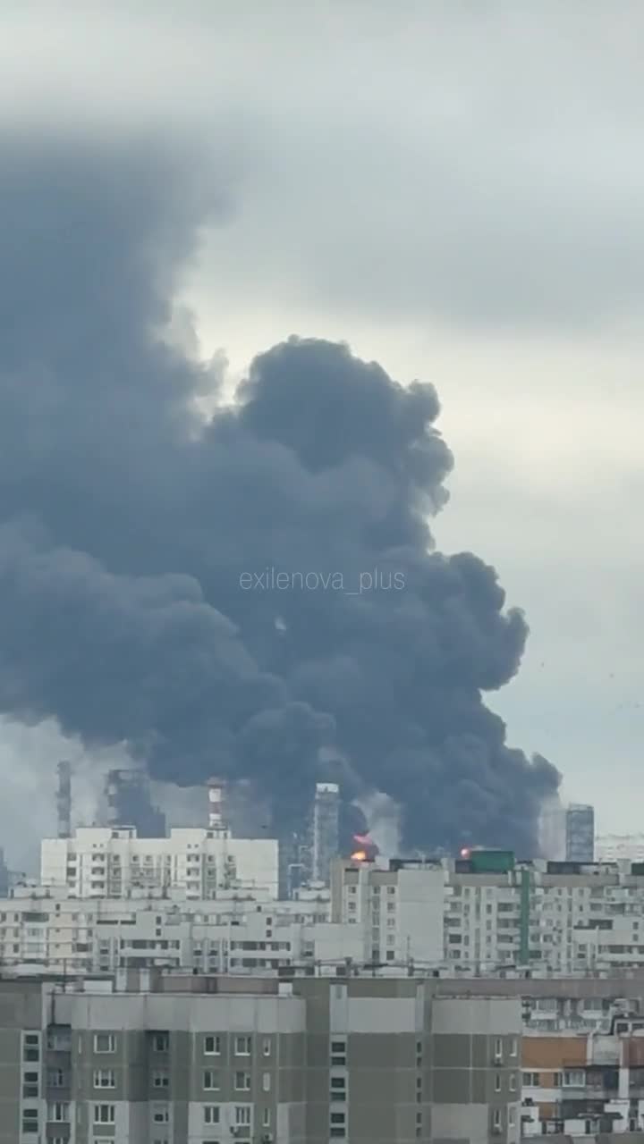 Moskova bölgesindeki bir petrol rafinerisine insansız hava araçlarıyla saldırı düzenlendi.