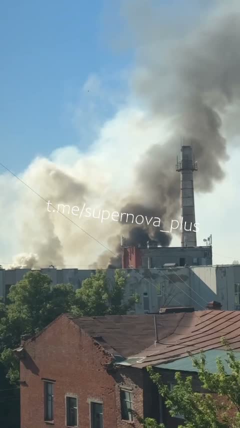 Пожежа після нальоту дронів у Пензі