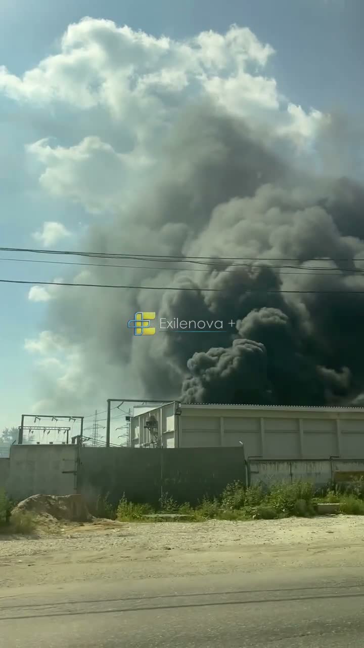 Повідомляється про пожежу на електропідстанції в Люберцях Московської області