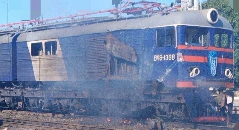 У Синельниковому російська армія влучила дроном по локомотиву
