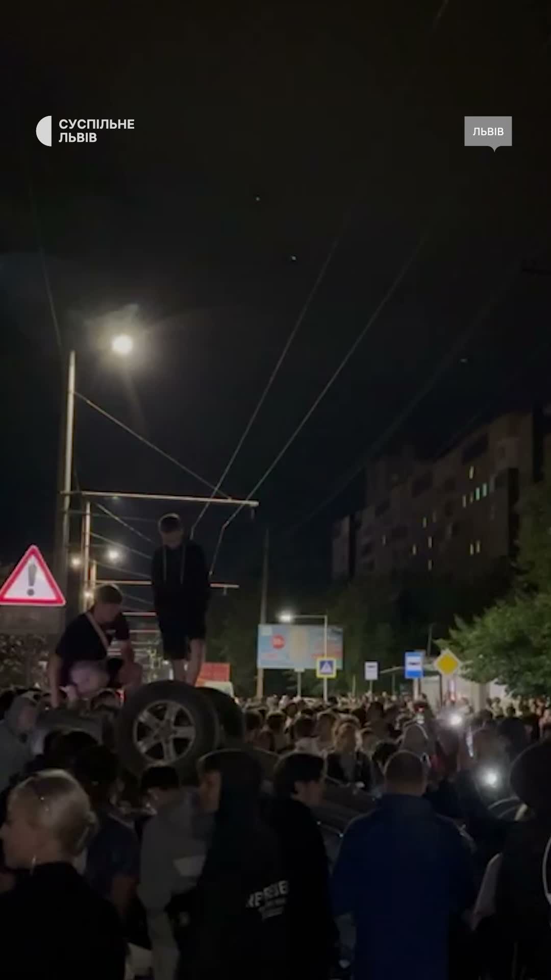 Сутички у Львові після спроби поліції та ТЦК затримати ймовірного ухилянта