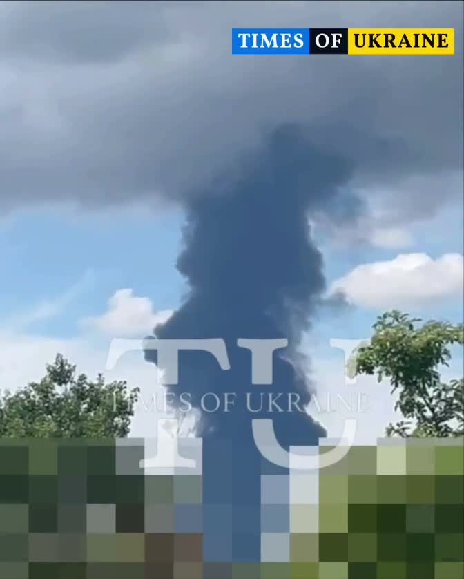 Kyiv bölgesinde insansız hava aracı saldırısının ardından yangın çıktığı bildirildi.