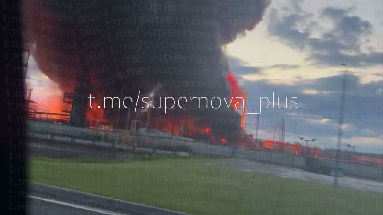 Ulyanovsk bölgesindeki Novospasskoye yakınlarında bir petrol deposuna saldırı düzenlendi.