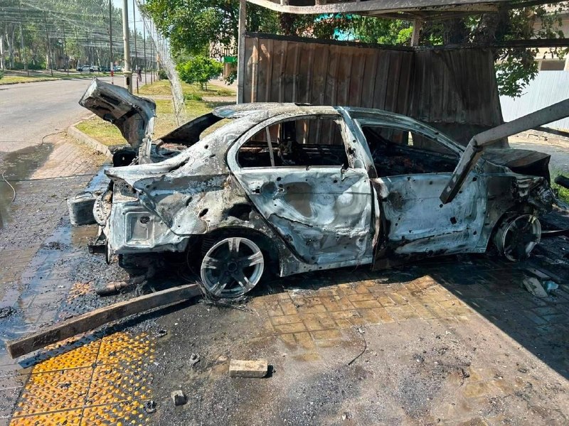 Внаслідок авіаударів російських авіаліній із застосуванням двох планируючих бомб у Слов'янську Донецької області загинуло 5 людей, 9 отримали поранення.