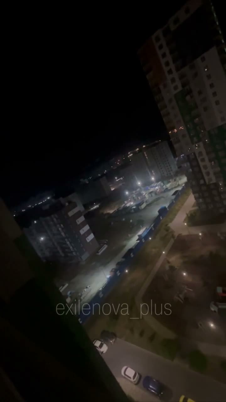 Rostov'da gece boyunca patlamalar meydana geldiği bildirildi.
