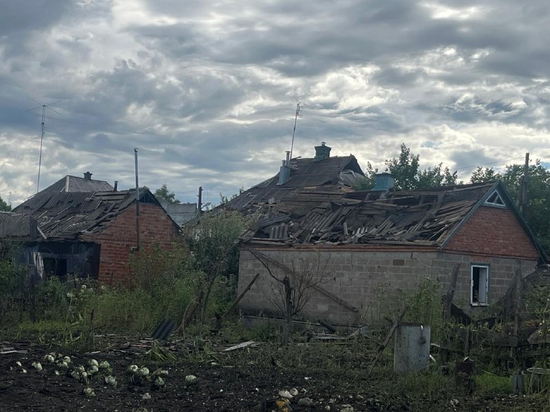 Внаслідок ракетного обстрілу трьома ракетами Х-59 у Золочеві Харківської області 1 людина отримала поранення