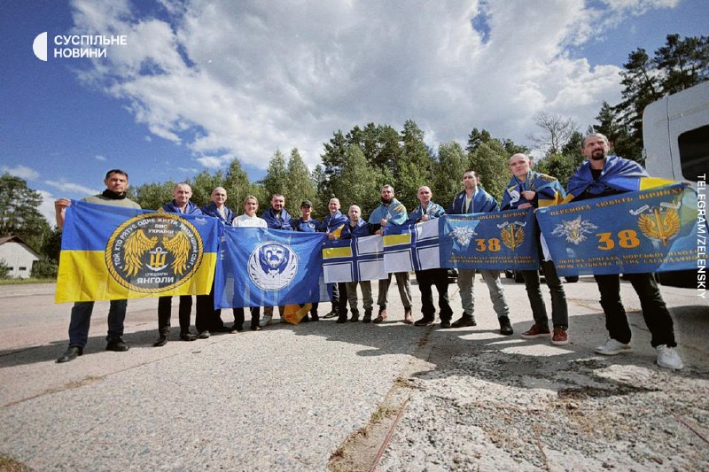 10 Ukrainian servicemen were released from Russian captivity