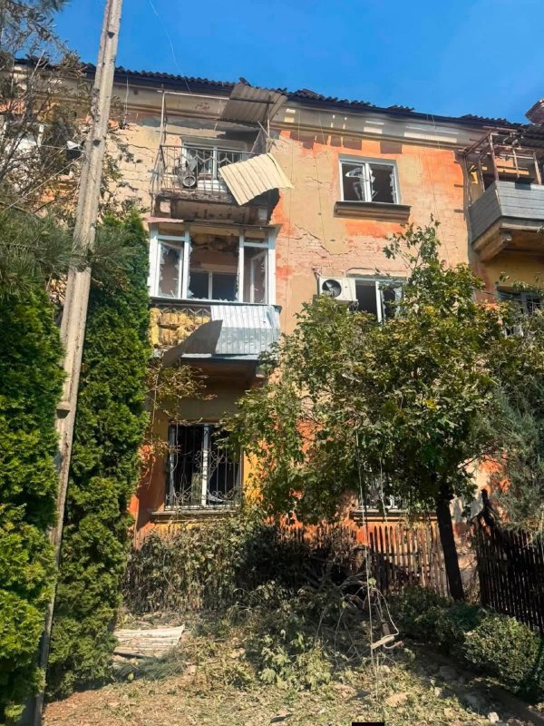 Dün Sloviansk'ta Rus saldırıları sonucu 8 kişi yaralandı.