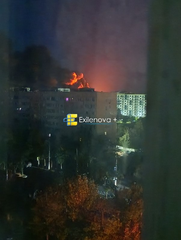 Mariupol'deki eski Epicentr alışveriş merkezine insansız hava araçlarıyla saldırı düzenlendi.