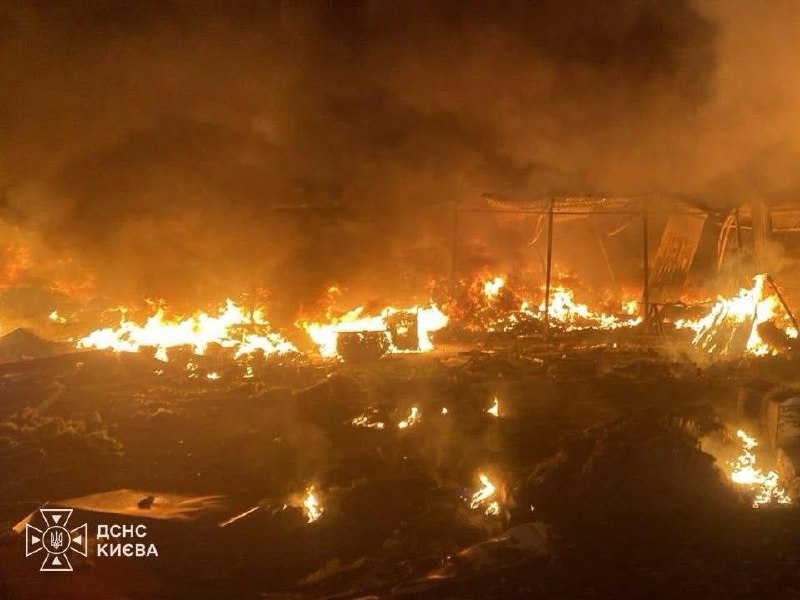 Kyiv'de Rus saldırıları sonucu en az 2 kişi öldü, 7 kişi yaralandı. Başkentin 5 bölgesinde saldırılar etkili oldu.