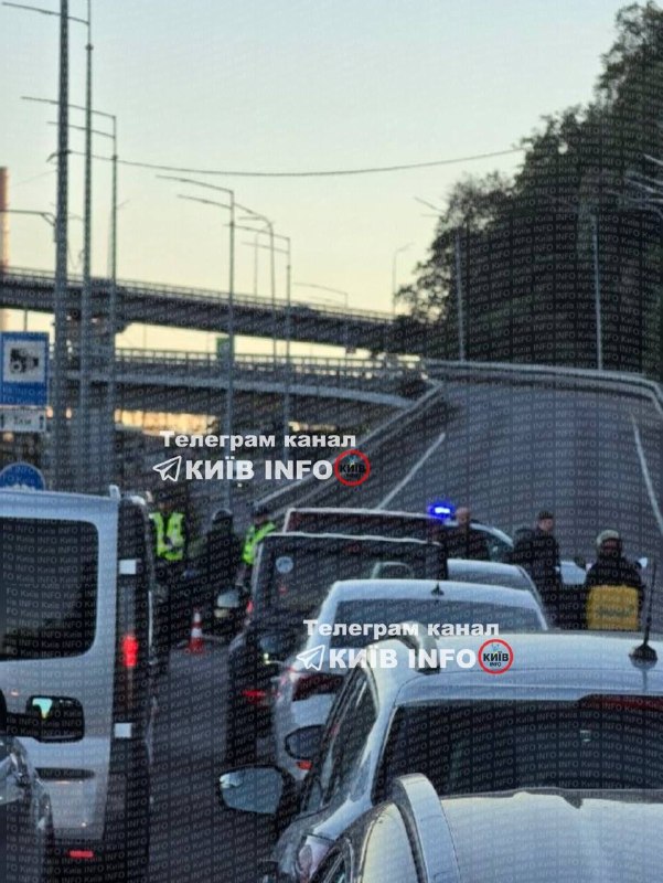 Kırım'daki köprüler kapalı