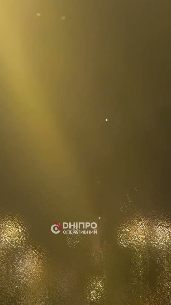 Patlamaların ardından Dnipro kentinde dumanlar yükseliyor