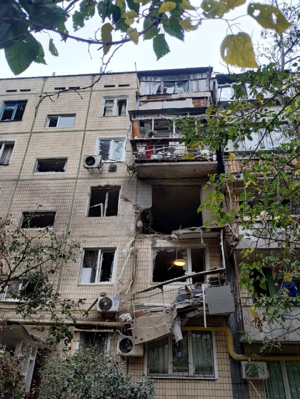 В Никополе обстрелян жилой дом. Один человек погиб, двое ранены.